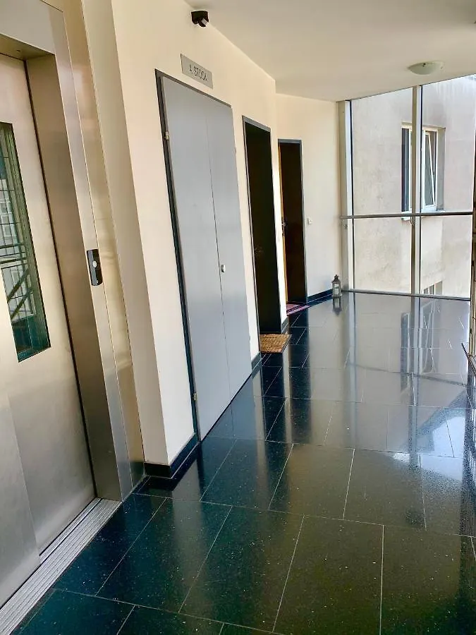 Luxurious City Apartment Incl Garage And Terrace Wien